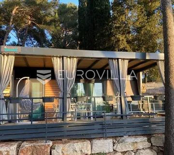 Istra, Rovinj, ‪moderne mobilne kućice 32 m² i terasa 28 m²