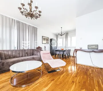 Zagreb, Ilica/Vrapče trosoban penthouse 107 m² s prekrasnim pogledom, parking - cover