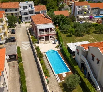 Zadar, Sukošan, prekrasna vila s bazenom i pogledom na more