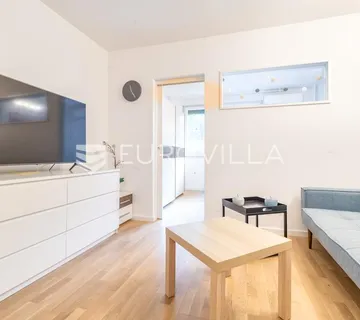 Zagreb, Knežija, odličan dvosoban stan NKP 50 m2 - cover