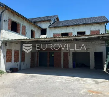 Požega, Sajmište, uredsko skladišni prostor 345 m²