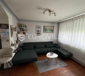 Novska, obiteljska kuća 124 m²