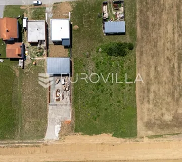 Slavonski Brod, Kolonija građevinsko zemljište 690 m² - cover