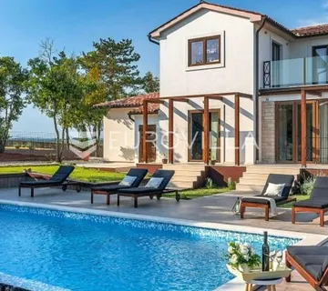 Istra, Hrboki, vrhunska moderna kvalitetna petfriendly villa 159 m² s bazenom, 1998 m² parcele - cover