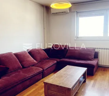 Zagreb, Trešnjavka, Selska, simpatičan jedno i po sobni stan sa panoramskim pogledom, 45 m²