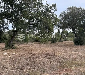 Istra, Barbariga, građevinsko zemljište s pogledom na more - Vodnjan