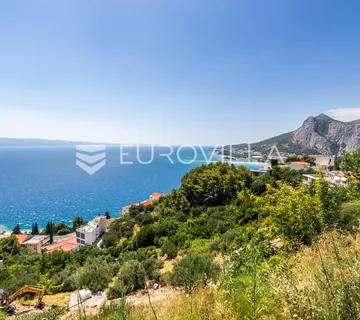 Omiš, Borak, građevinsko zemljište s pogledom na more, ukupne površine 878 m² - Borak, Omiš