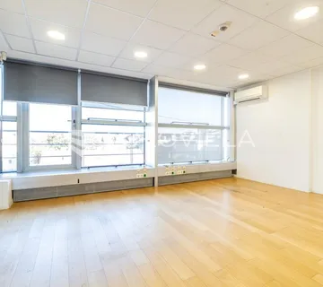 Zagreb, Donji grad, poslovni prostor uredske namjene 356 m2 - cover