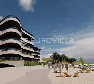 Okolica Trogira, luksuzni penthouse direktno na plaži - cover