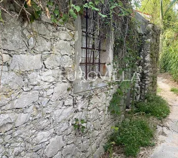 Mali Lošinj, Susak, nedovršena kamena kuća 52 m² - cover