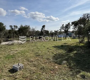 Ližnjan, Valtura, zemljište na mirnoj poziciji - Valtura, Ližnjan