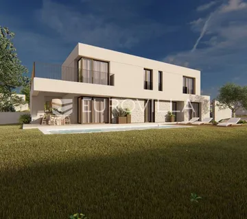 Istra, Kaštelir - Labinci, moderna urbana vila NKP 223 m2 s velikim vrtom