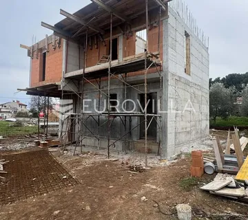 Istra, Pula, dvosoban stan, parking
