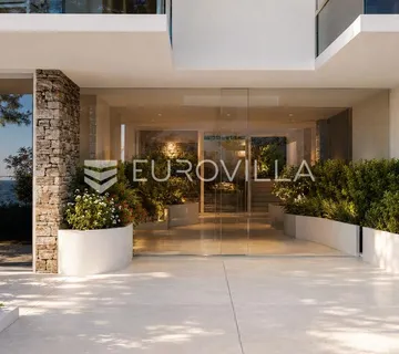 Opatija Privé, ekskluzivan trosoban stan 68 m², bazen, teretana, vrt