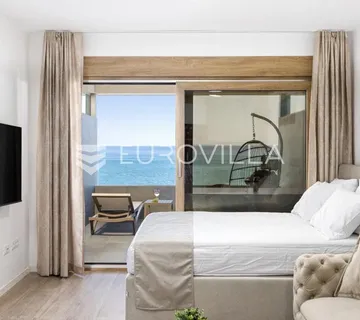 Pag, Povljana, garsonijera 1. red do mora, 36,74 m²