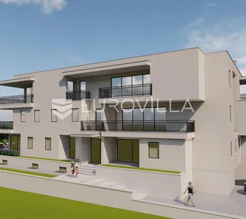 Istra, Umag, Dvosoban stan na prvom katu 64,70 m², 400 m od mora