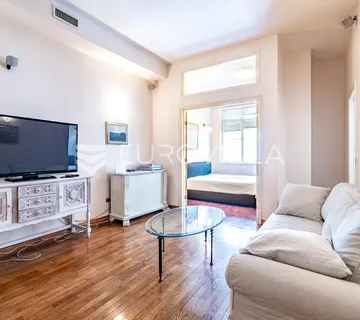 Zagreb, Importanne Galleria, prekrasan trosoban stan 93 m²