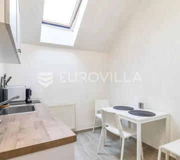 Trešnjevka, novouređen dvosoban stan 68 m² - cover