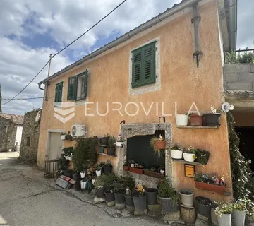 Istra, Gržani, kuća u nizu, štala s pogledom na Butonigu, zemljište - cover
