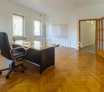 Slavonski Brod, Centar, stan 107 m² 50 m² potkrovlje - cover