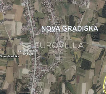 Nova Gradiška, Priključak, građevinsko zemljište 10.000 m² - cover