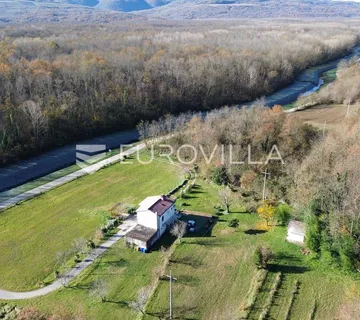 Motovun, Livade, PRILIKA odlično zemljište okruženo prirodom - Livade, Oprtalj
