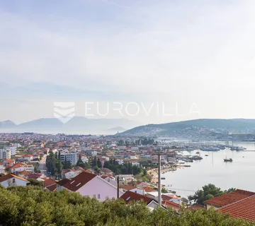 Trogir, Jazvine ,gospodarsko-industrijsko građevno zemljište - cover