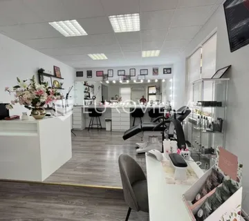 Zagreb, Maksimir, ulični poslovni prostor / lokal 46 m²