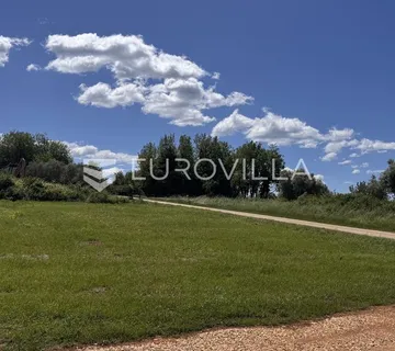 Brtonigla, građevinsko zemljište s pogledom na more