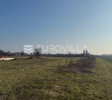 Đakovo, Novo polje, građevinsko zemljište sa 4 građevinske parcele - cover