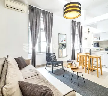 Zagreb, Ribnjak, lijep dvosoban stan, 39 m² - cover