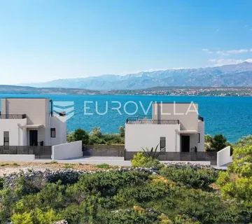 Zadar, Novigrad, građevinski teren s pogledom na more