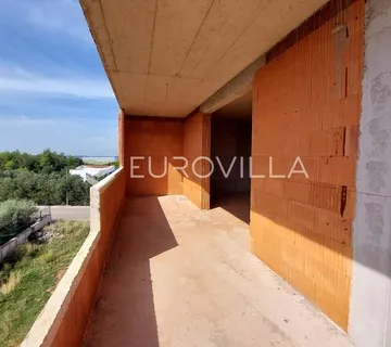 Peroj, luksuzna novogradnja 700 m od mora - Peroj, Vodnjan