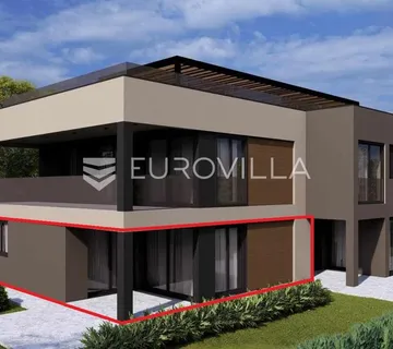 Istra, Poreč, dvosobni stan u prizemlju s vrtom od 120m2 - Kukci