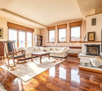 Zagreb, Pantovčak luksuzan trosoban penthouse 180 m²