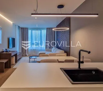 Istra, Savudrija, Petram Resort, dvosoban stan 65 m², pogled na unutrašnji bazen, drugi kat - cover