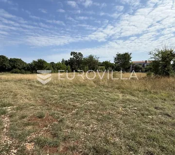 Istra, Smoljanci, građevinsko zemljište 845 m² - Smoljanci, Svetvinčenat
