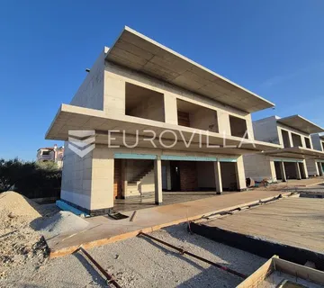 Istra, Poreč, luksuzna vila na 400m od mora