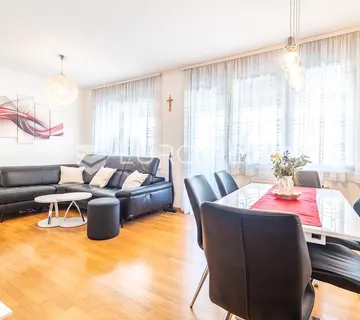 Zagreb, Bundek, moderan trosoban stan 75 m² s garažom i lođom