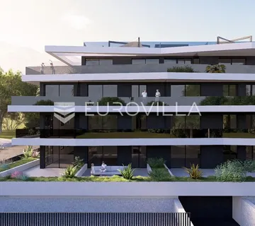 Primošten, prekrasan stan s garažom i pogledom na more, 95,67 m²