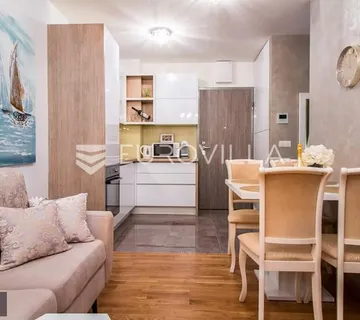 Stobreč, odličan jednosoban stan za dugoročan najam - Stobreč, Split