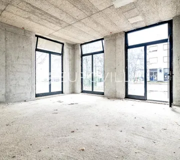 Zagreb, Kustošija, ulični poslovni prostor 43 m²