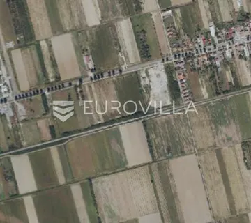 Čepin, poljoprivredno zemljište 3.206 m², dvije parcele