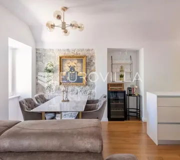 Split, Centar, dvosoban stan studio apartman - cover