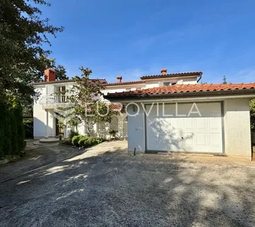 Krk, Malinska, Mediteranska kuća s pogledom na more na odličnoj lokaciji - cover