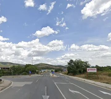 Dicmo, poslovna zona, građevinsko zemljište pravokutnog oblika, 5.166 m² - cover