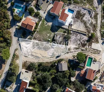 Raba, Kremena, građevinsko zemljište 400 m² - Slivno, Runovići
