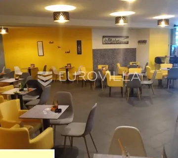 Istra, Pula, centar grada poslovni prostor NKP 130 m2 za više mogućih djelatnosti - cover