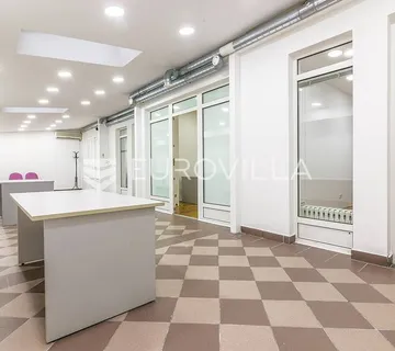 Trešnjevka, poslovni prostor 115 m2 u stambeno-poslovnoj zgradi - cover