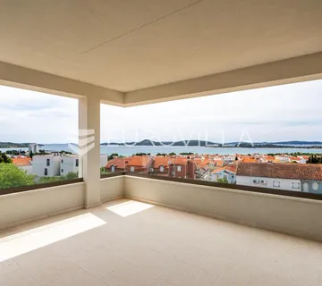 Vodice, NOVOGRADNJA, moderan trosoban stan s pogledom na more, 120,89 m², S5